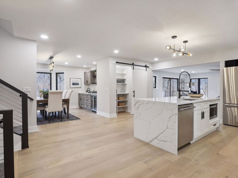 13855 Crest Avenue NE — Kitchen and dining
